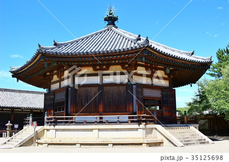 法隆寺夢殿 35125698