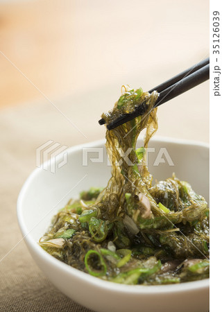 刻み昆布の和え物 35126039