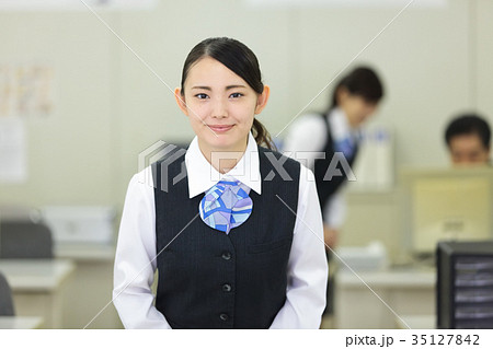 銀行 窓口 受付 銀行 窓口 受付 35127842
