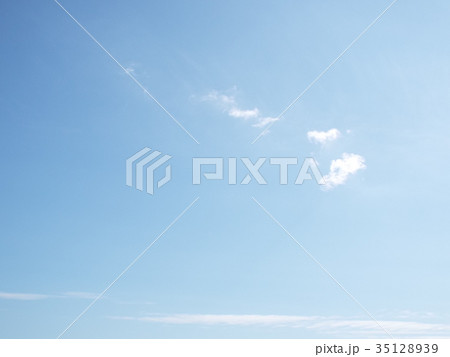 青空と雲 35128939