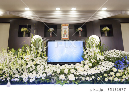 お葬式イメージ（遺影なし） 35131977