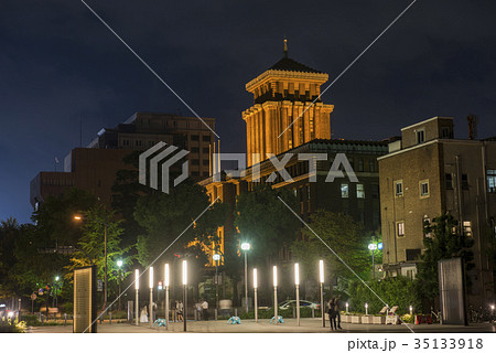 神奈川県庁本庁舎キングの塔の夜景 35133918