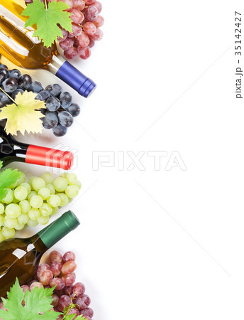 Wine and grapes. Isolated on white 35142427