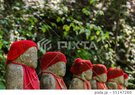 背景素材　お地蔵様　 35147260