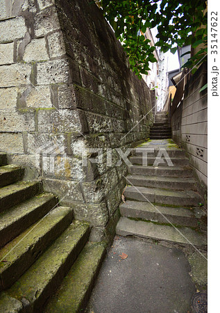 東京 路地裏の階段 東京 路地裏の階段 35147622
