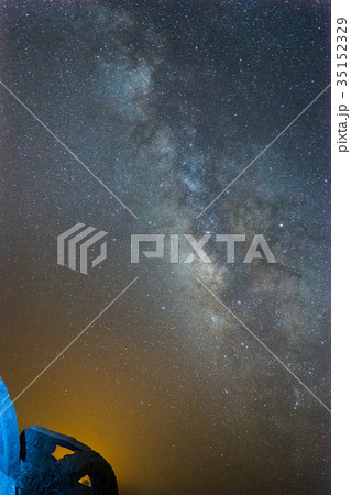 Milky Way and ruins in Israel 35152329