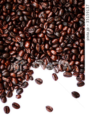 Coffee beans background 35159137