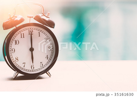 time 6 o'clock retro clock out door vintage time 6 o'clock retro clock out door vintage 35161630