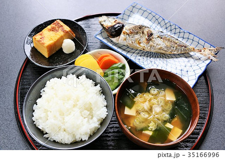日本の和食 35166996