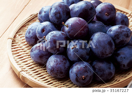 プルーン 35167227