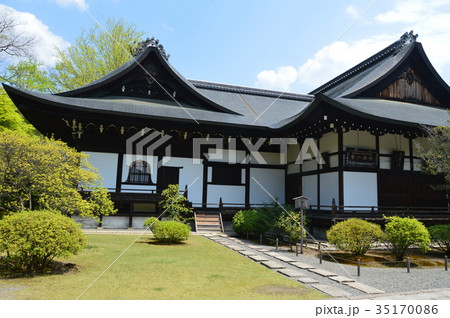 広隆寺の「上宮王院 太子殿」(京都市右京区太秦蜂岡町) 広隆寺の「上宮王院 太子殿」(京都市右京区太秦蜂岡町) 35170086