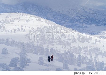 八甲田山の樹氷 35170338