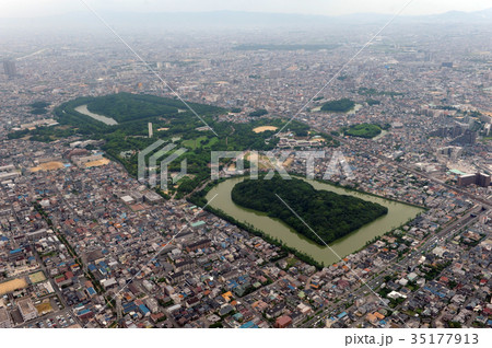 仁徳天皇陵を空撮 35177913
