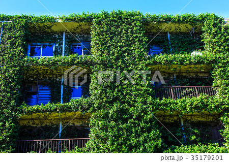 廃高層アパート 池島炭鉱跡 長崎 廃高層アパート 池島炭鉱跡 長崎 35179201