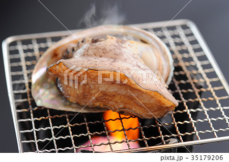 アワビ姿焼き 網焼き アワビ姿焼き 網焼き 35179206