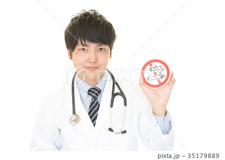 禁煙を勧める医師 35179889