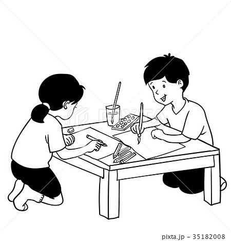 Illustration Of Kids Painting On Art Class のイラスト素材