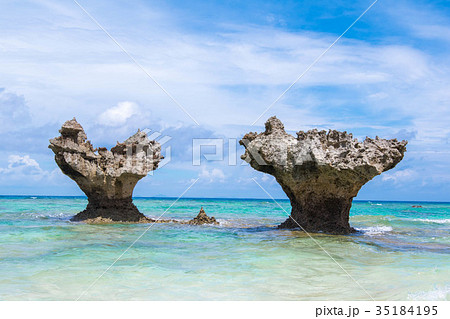 【沖縄・古宇利島】ハートロック 35184195