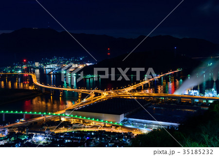 広島の夜景　黄金山からの眺め 35185232