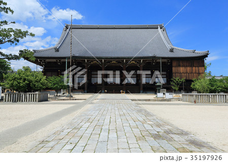 国宝・高田本山専修寺御影堂 35197926