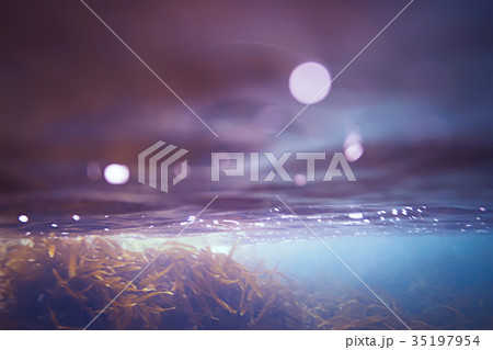 diving background bubbles underwater 35197954