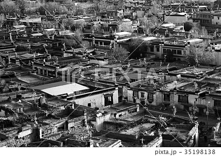 city view in Tibet china 35198138
