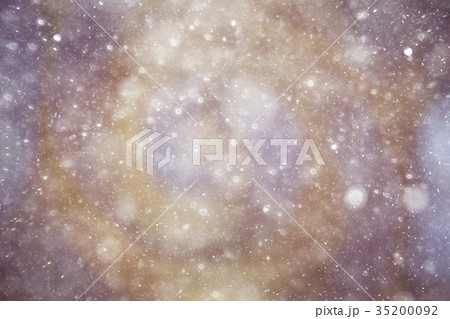 Snowfall texture of snowflakes on blurred background 35200092