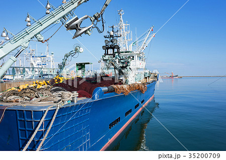 巻き網漁船 35200709