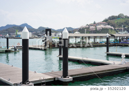 海辺・波止場の風景(広島県・尾道) 海辺・波止場の風景(広島県・尾道) 35202120