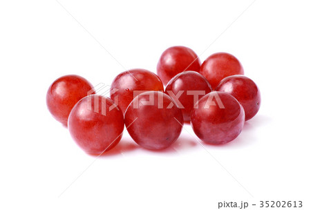Ripe red grape isolated on white 35202613