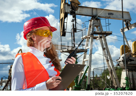 Oil and gas industry engineer. 35207620