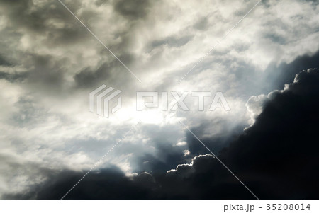 Nice clouds with sun ray Nice clouds with sun ray 35208014