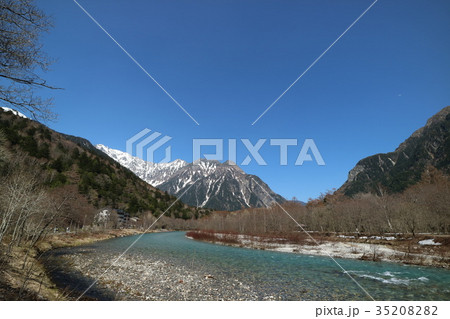 春の上高地 35208282