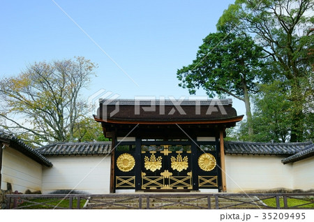 醍醐寺・唐門２ 35209495