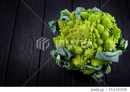 Romanesco cabbage 35216209