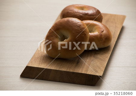 ベーグルの朝食 35218060