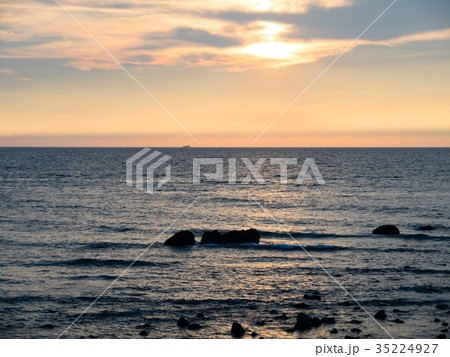 ビーチ 浜辺 渚 35224927