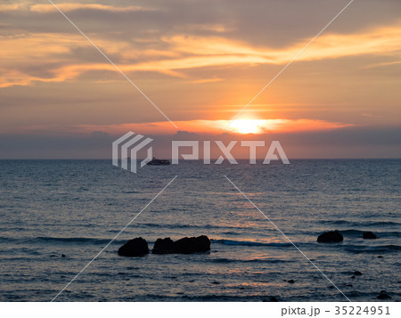 ビーチ 浜辺 渚 35224951
