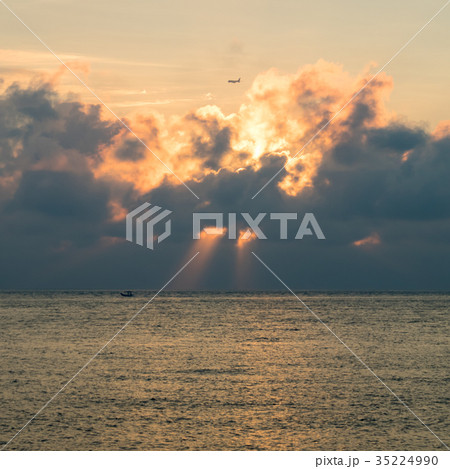 ビーチ 浜辺 渚 35224990