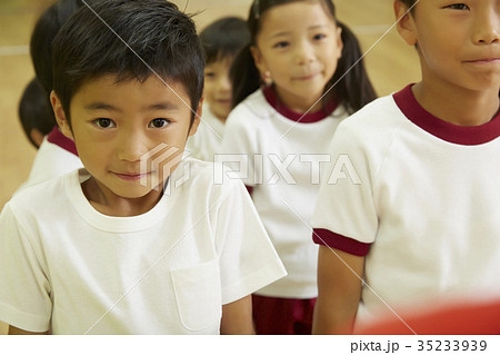 体操教室 指導 整列する子供たち 体操教室 指導 整列する子供たち 35233939