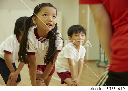 体操教室　指導　キッズ　準備体操 35234010