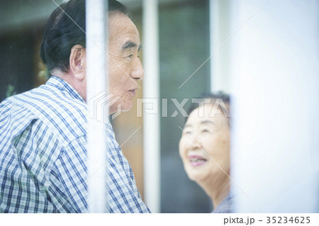 老夫婦 ライフスタイル 老夫婦 ライフスタイル 35234625