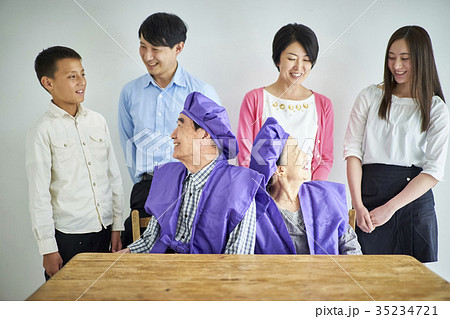 老夫婦のお祝い　古希 35234721