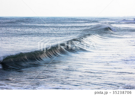 波 振る ウェイブ 35238706