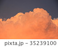 雲 35239100