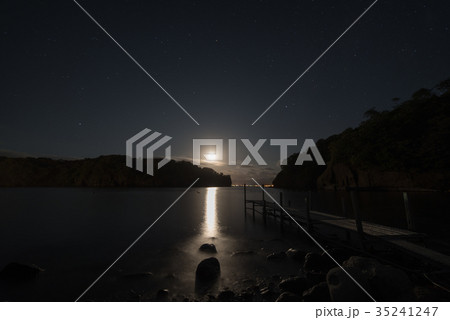 満月の海 35241247