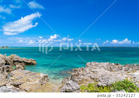 《沖縄県》奥武島・竜宮神 《沖縄県》奥武島・竜宮神 35242127