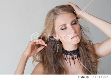 Portrait of beautiful blondes with blue eyes 35243902