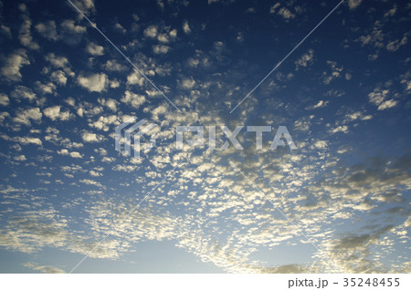 夜明け前の雲 夜明け前の雲 35248455