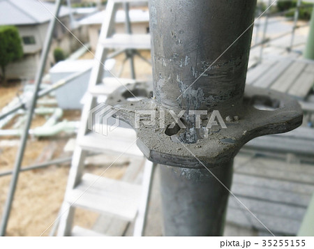 くさび式足場の建地パイプ 35255155
